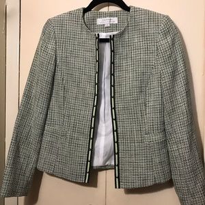 TAHARI coat